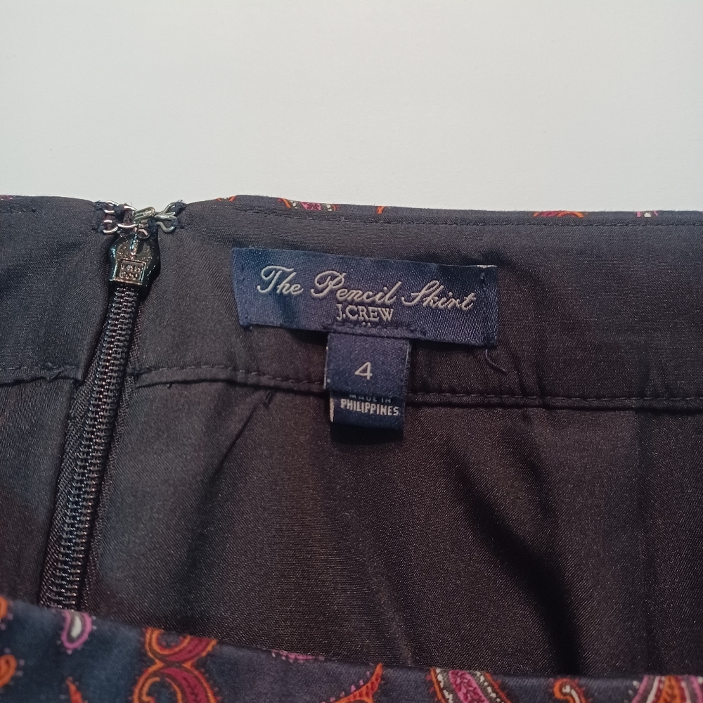 Elegant J. Crew Paisley Pencil Skirt Multicolor - Picture 2 of 6